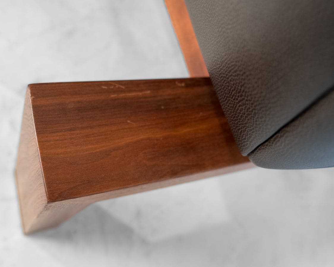 Circa 2000 Modern Chair