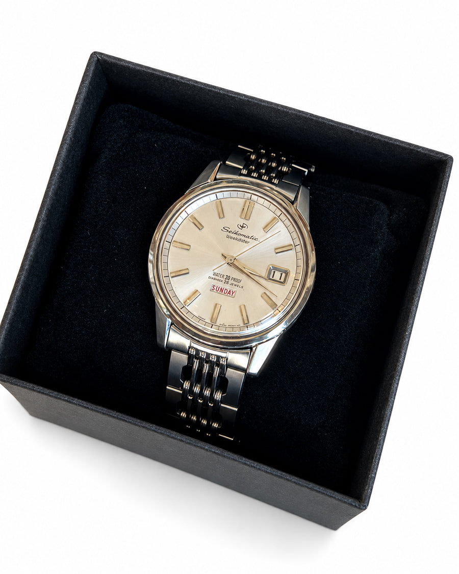 SEIKO — VINTAGE SEIKOMATIC WEEKDATER AUTOMATIC, c. 1965