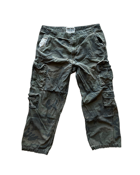 Medium Camo 38x30 Mens No BoundariesCargo Pants