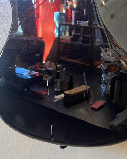 LIMITED EDITION AFFINITY SERIES® JAGUAR®, METALLIC BLACK